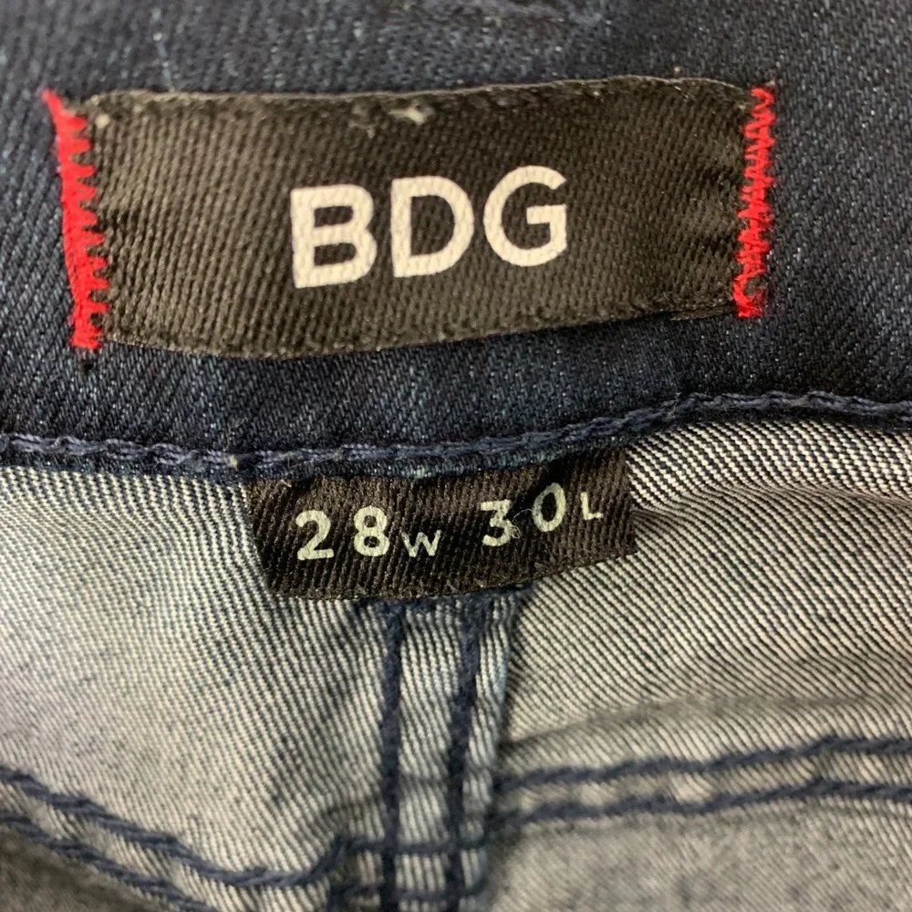 BDG High Rise Cigarette Ankle Pearl Denim Jeans 28 - Picture 8 of 14